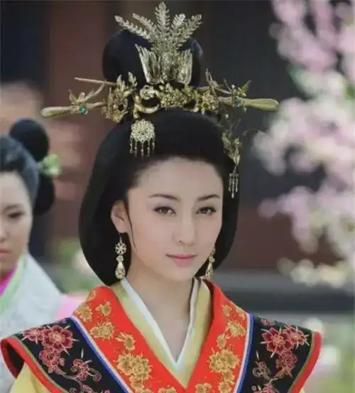 最奇葩的朝代扒一扒十八个皇后,千姿百态
