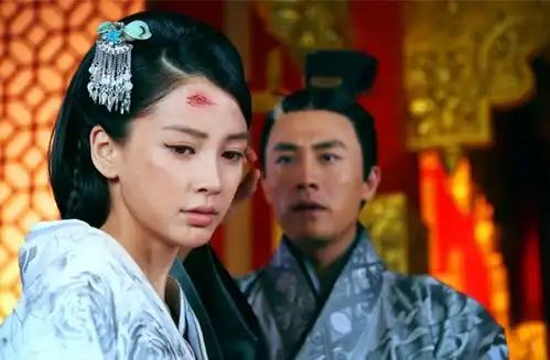 于正这部剧播出6年,女主成综艺咖,两个打酱油的红成顶流