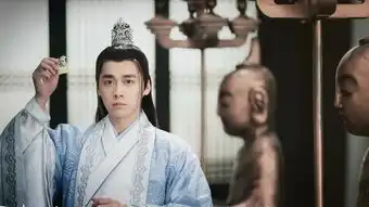 杨紫新剧走错剧组定妆照流出神似香蜜,搭档李易峰重回巅峰
