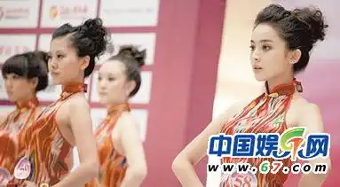 古力娜扎半裸照曝光被赞美过佟丽娅刘诗诗
