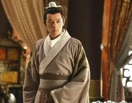 看了吴京发的剧照我才发现原来胡歌从没当过电影男一