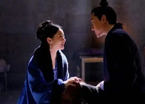 重温知否发现顾廷烨费尽心机娶明兰,最初其实并不爱她
