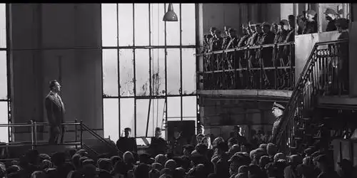 拯救了上千人的辛德勒,晚年靠着救济勉强活着