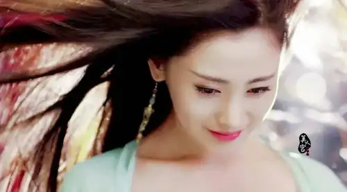 当初火热的太子妃升职记,现在发展的最好的一位不是主角