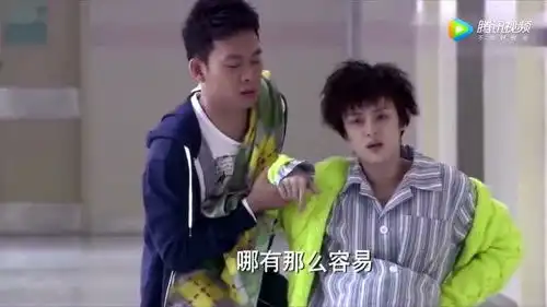 辣妈正传辣妈夏冰不想剖腹产,坐球上运动把家里人都吓坏了