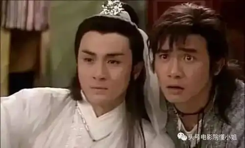 62岁花无缺满头白发搭档梁朝伟,帅比古天乐,最红时被雪藏

