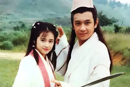 梦姑与虚竹幽会三晚,为何不问虚竹叫啥人到中年才看透她的心机
