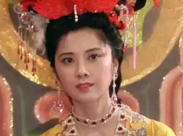 多年后终于听懂女儿情,方知错过便是一生
