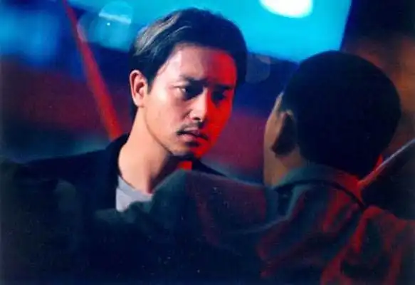 豆瓣8.2,张国荣分饰两角,日本女主角成亮点,上映后好评如潮
