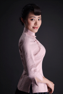 北电陈慧凌出演话剧家瑞珏角色剧照