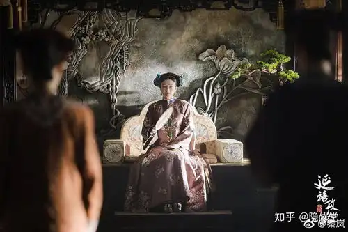 热播剧延禧攻略非遗元素缂丝宫扇篇二剧组缂丝指导顾建东
