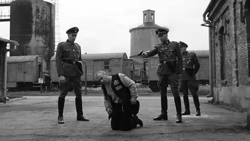 辛德勒的名单凡救人一命,即救全世界