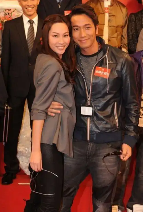 徐子珊的情史法证先锋3第18集22分钟徐子珊林倩儿和吴卓羲李展风接吻的时候放的背景音乐叫什么名字