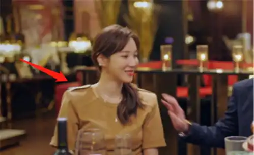 让林品如自愧不如的顶楼还是一部时装剧穿hm如高定只有她了