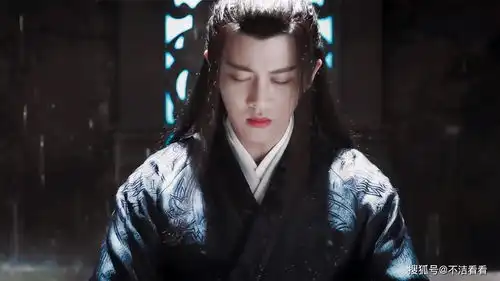 谭松韵任嘉伦新剧先后定档,前者学会用虫下蛊,后者仍在江湖