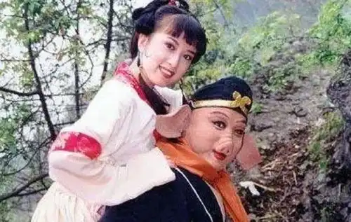 猪八戒扮演者马德华戏里好色,戏外专情,与妻子共度金婚岁月