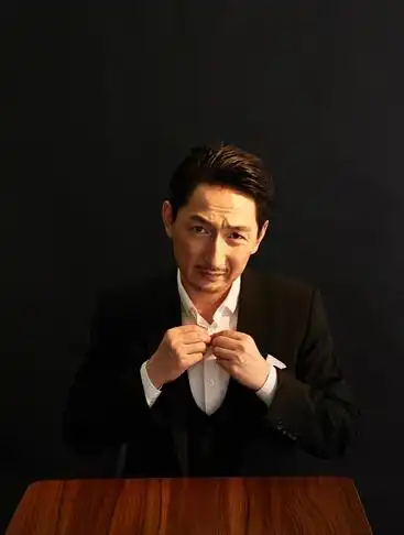 黄金兄弟今日上映蒋中炜变身高级玩家冷酷博弈