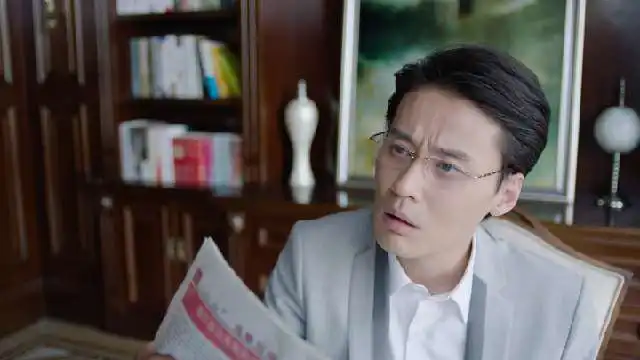 演一部戏换一张脸的明星,杨烁朱一龙都火了,连胡歌都带不红他
