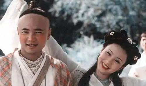 徐峥又一高质量电影定档,当红爱豆孟美岐演女主,这下票房稳赢
