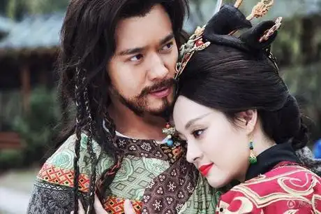 高云翔旧照曝光被网友暗讽风骚被拒绝保释事业恐无力回天