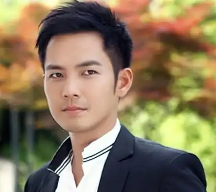 4位演过霸道总裁的男星,前三位是演的,最后一位是真的总裁