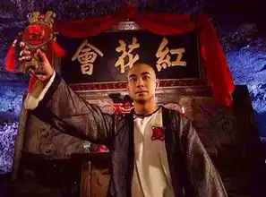 中国的江湖哲学不会武功的韦小宝为何能成为王者
