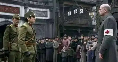 他曾拼命救下25万中国人如今他的子孙向中国求助,我们必须帮他