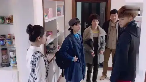 谈判官童叔童婶赶来看童薇,关键时刻显亲人力量