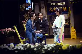 林更新亮相明星大侦探4现场吃火锅是什么操作
