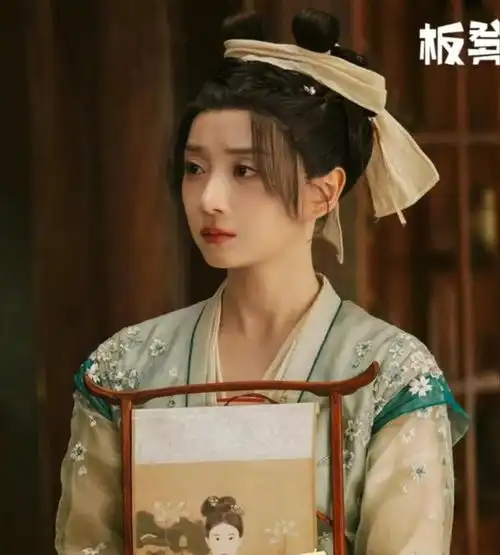 卜冠今回应造型争议,演完二十不惑演喜卷常乐城堪比换头
