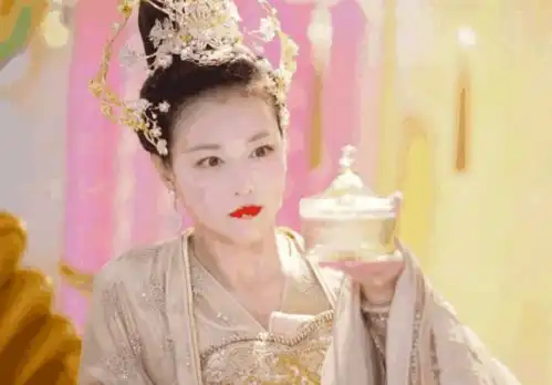 从还珠容嬷嬷到香蜜天后,演反派的演员都经历了这些辛酸
