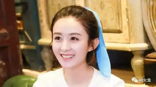 倾城时光完美收官,赵丽颖爱情事业双丰收,观众表示狗粮满地
