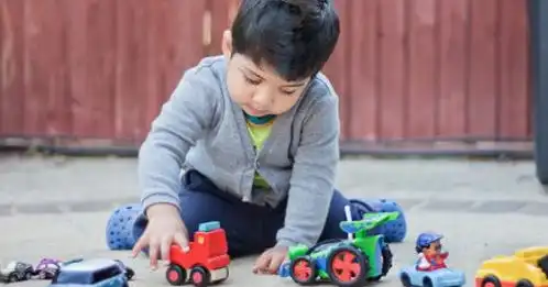 到底要不要阻止孩子看电视理性的父母会教孩子这么做