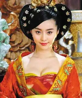 范冰冰武则天造型逆天盘点让人难忘的古装造型
