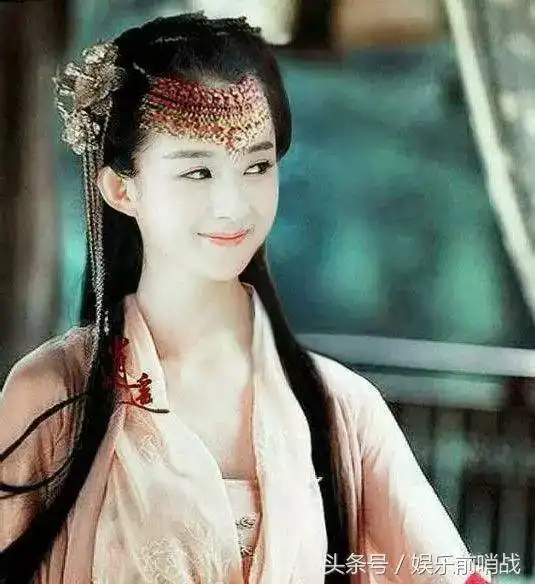 赵丽颖新剧楚乔传剧照曝出,颖宝又要开始霸屏模式了
