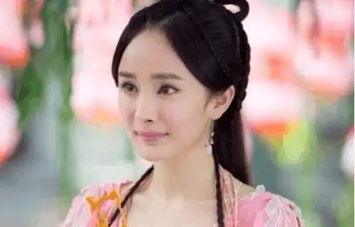同是以宫走红的杨幂佟丽娅发展大不同,但婚姻经历却很相似
