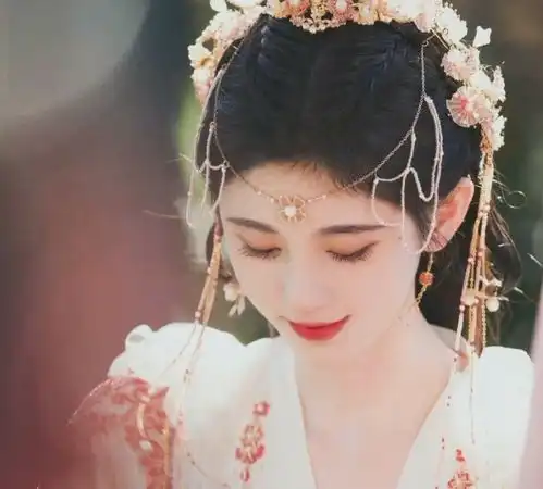 鞠婧祎第一部仙侠剧来袭,看清男主选角后谁也别拦着我追剧