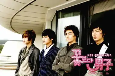 一套门是怎样做的
