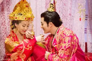组图孤芳曝大婚剧照甘婷婷凤冠红衣娇艳
