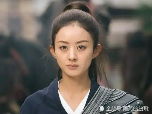 有匪最新剧照曝光,王一博风度翩翩像公子,赵丽颖眼神不要太a
