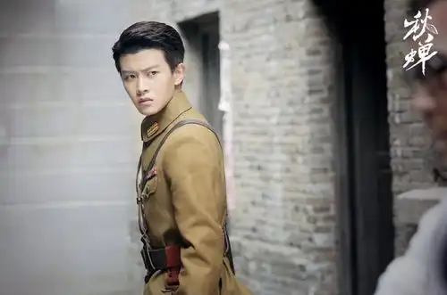 黄景瑜力压任嘉伦,稳坐收视第一宝座,演员阵容人气相差大
