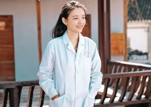 白敬亭谭松韵搭档演戏,新剧终于定档吴倩也参演,这下有得追了