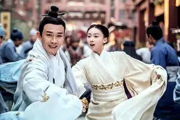 皓镧传吴谨言出演乱世佳人,这次配上会跳舞的好底子,加分了
