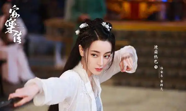 最新霸屏女王4艺人宝藏女孩白鹿爆红还参加过sm选秀