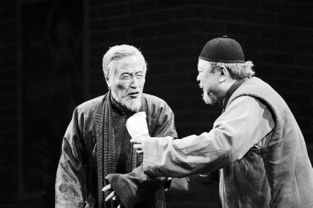 杨立新这碗茶还是老味道
