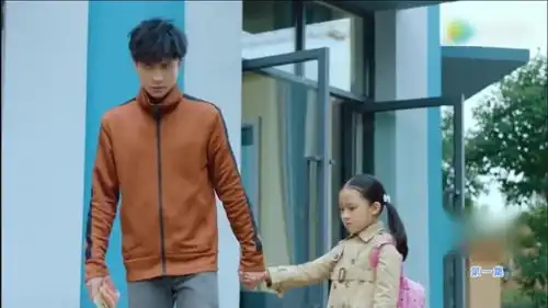 我们的少年时代薛之谦一看到女孩儿,立马变身薛公公
