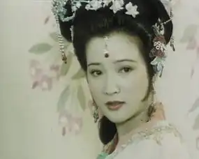 出轨古装第一美女害前妻发病,离婚三次的不老男神比文章还渣