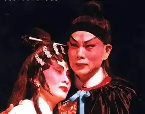她是谢霆锋干妈,两次癌症,六年抑郁,60岁才有勇气找了这样的男人
