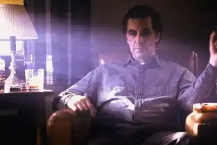 如何评价闻香识女人中的查理