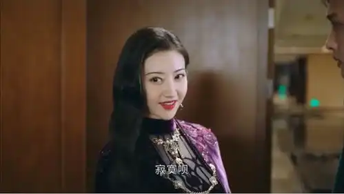 司藤景甜变装秀美翻众人,口碑翻盘,剧中人妖恋却令人尴尬